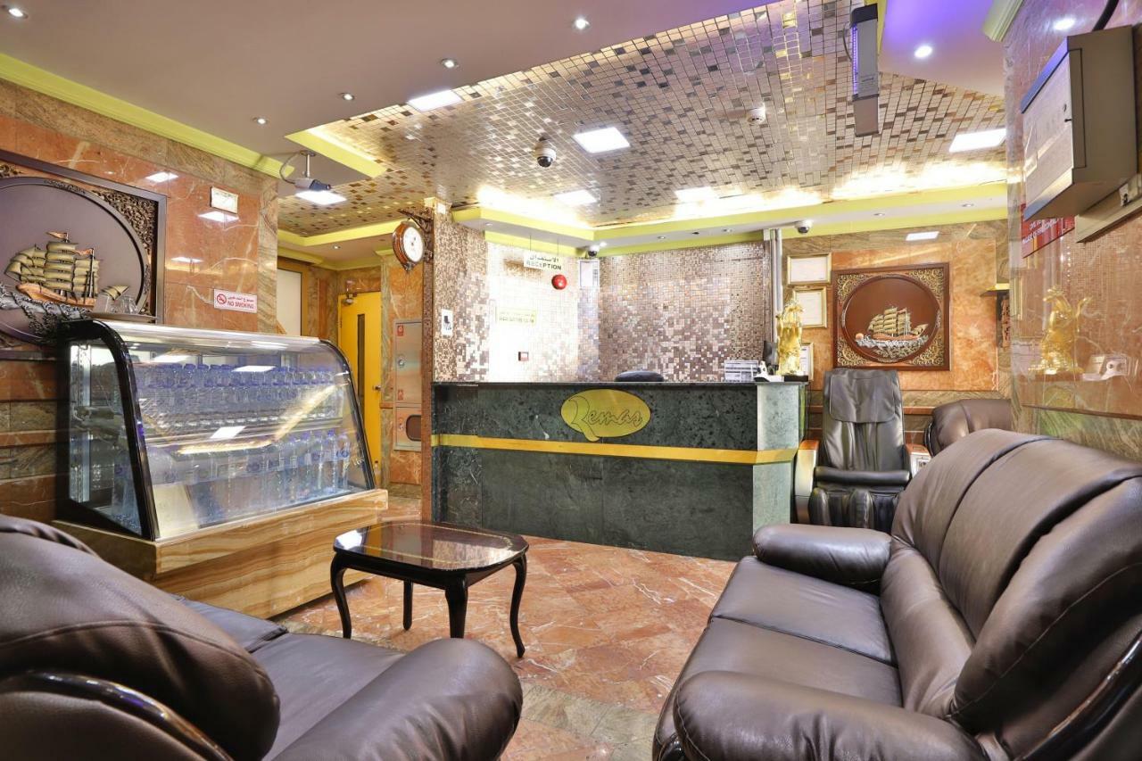 Oyo 261 Remas Hotel Apartment Dubaï Extérieur photo