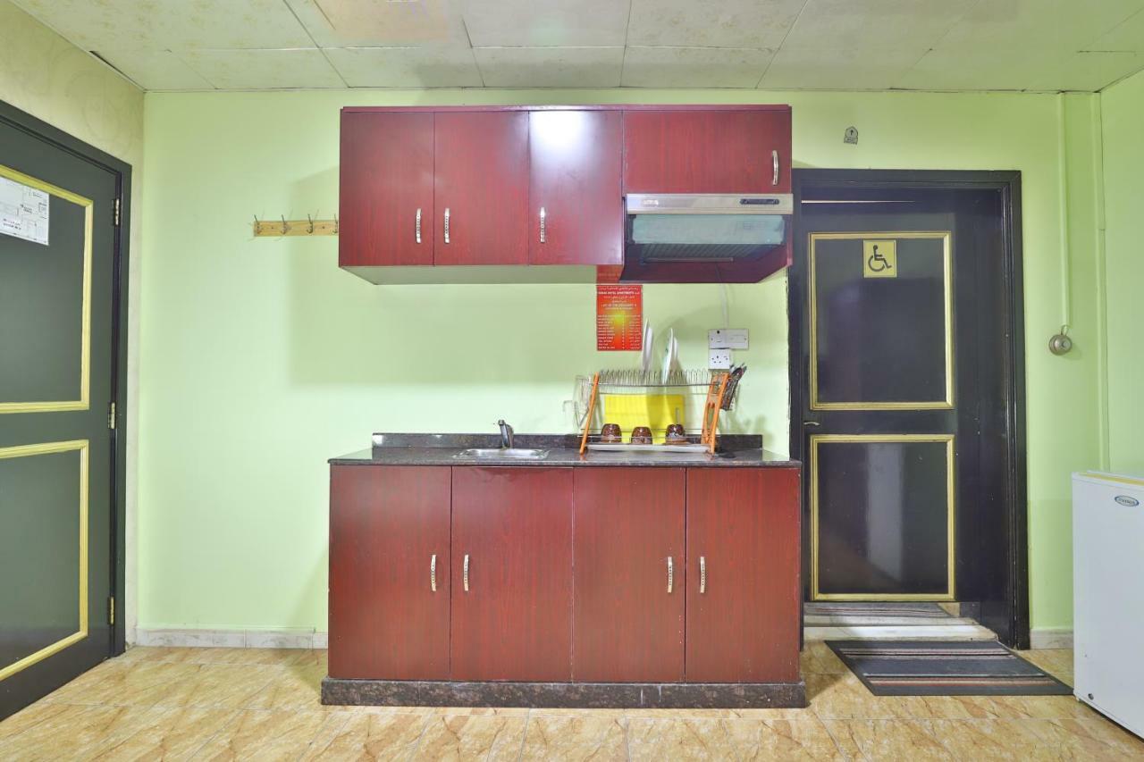 Oyo 261 Remas Hotel Apartment Dubaï Extérieur photo