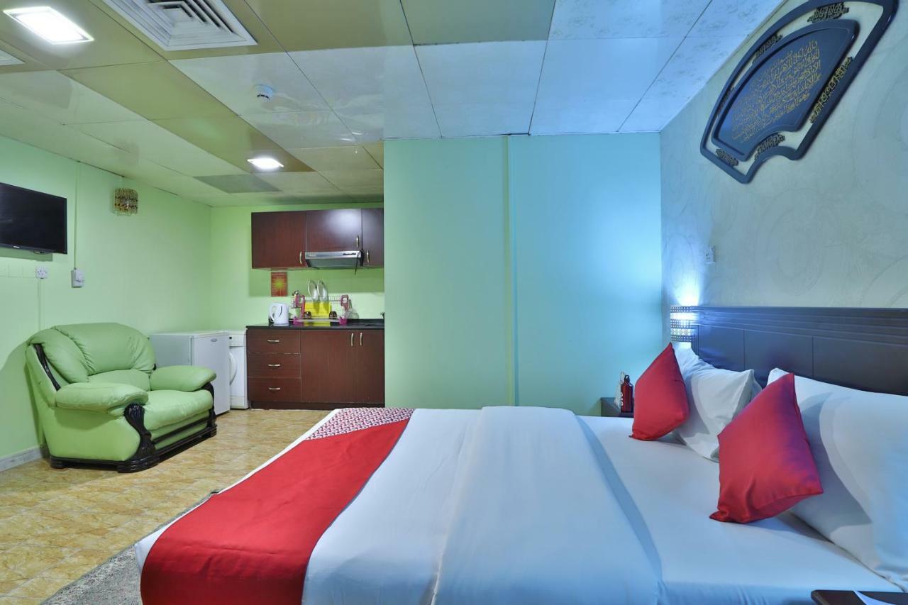 Oyo 261 Remas Hotel Apartment Dubaï Extérieur photo